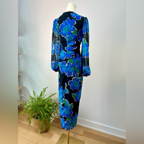 Perfect summer dress! RUNAWAY Size: XS Measurements in the pictures. - Picture 7 of 15